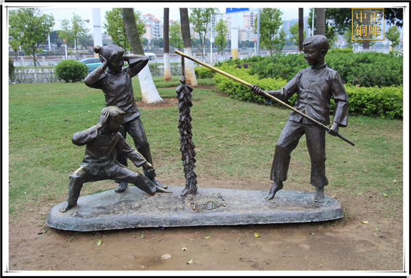 放鞭炮民俗雕塑.jpg 放鞭炮民俗雕塑.jpg