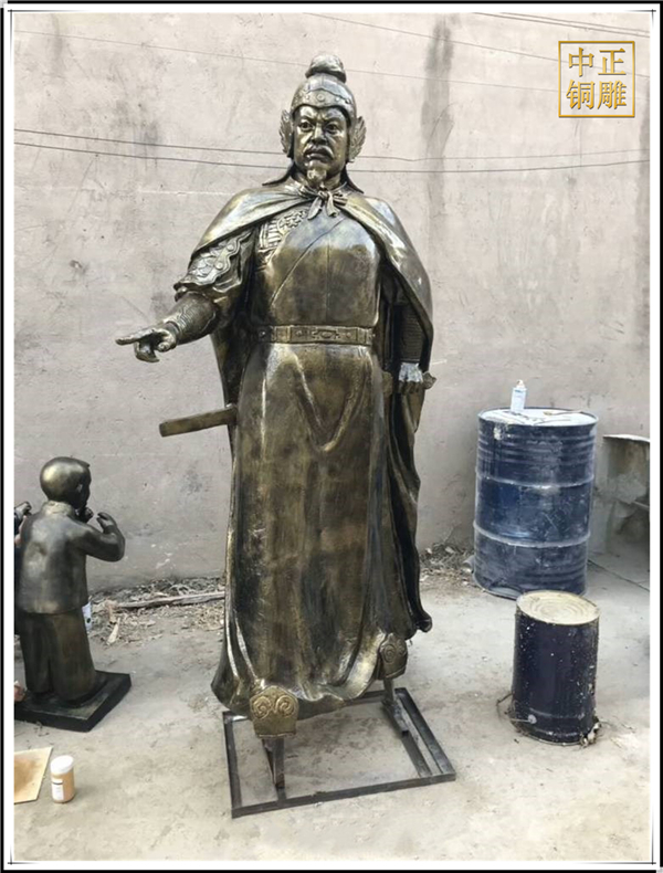 廠家供應(yīng)古代將軍雕塑.jpg 廠家供應(yīng)古代將軍雕塑.jpg