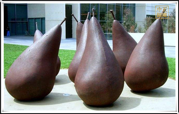 水果梨銅雕塑.jpg 水果梨銅雕塑.jpg