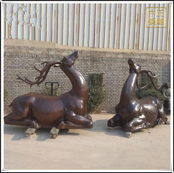 銅鹿動(dòng)物雕塑.jpg 銅鹿動(dòng)物雕塑.jpg