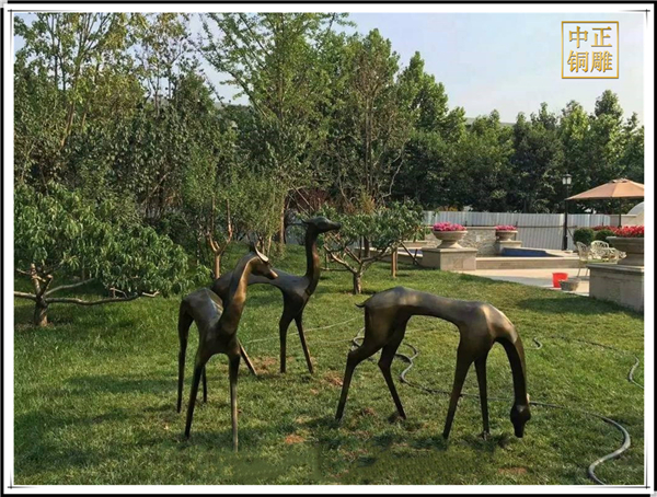 銅鹿圖片.jpg 銅鹿圖片.jpg