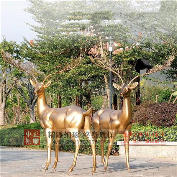 黃銅梅花鹿雕塑.jpg 黃銅梅花鹿雕塑.jpg
