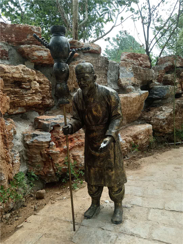 賣糖葫蘆雕塑.jpg 賣糖葫蘆雕塑.jpg