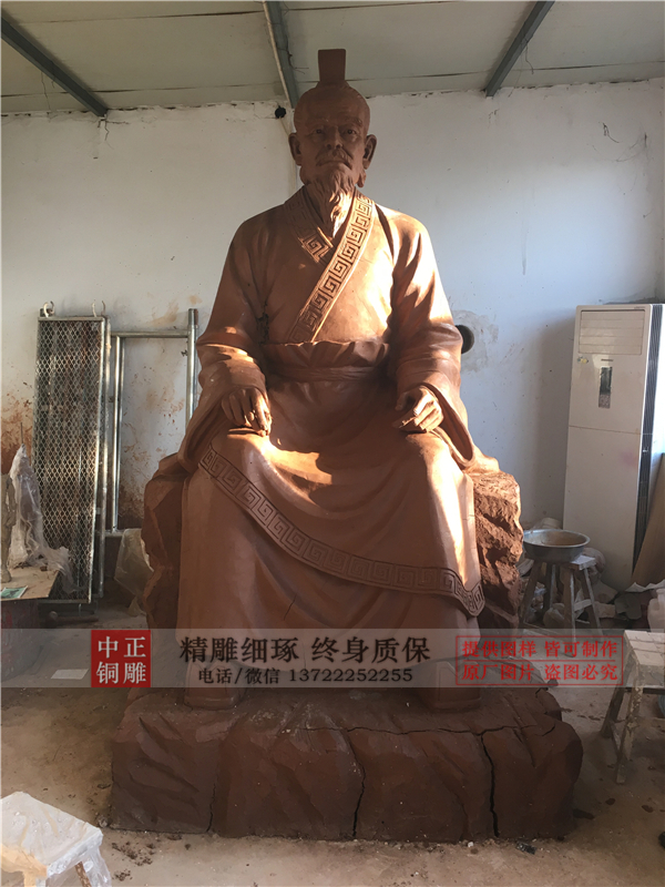 古代人物塑像.jpg 古代人物塑像.jpg