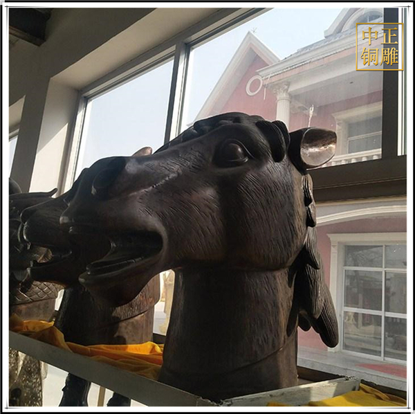廠家直銷十二生肖雕塑.jpg 廠家直銷十二生肖雕塑.jpg