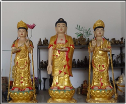 寺廟西方三圣 寺廟西方三圣