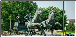 戰(zhàn)爭(zhēng)主題銅馬車(chē)雕塑