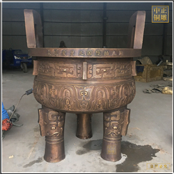 黃銅圓鼎鑄造 黃銅圓鼎鑄造