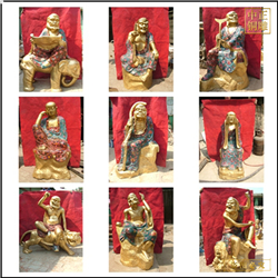 貼金彩繪十八羅漢雕像 貼金彩繪十八羅漢雕像