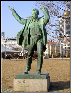 聶耳名人雕塑廠家 聶耳名人雕塑廠家