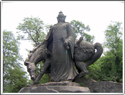 岳飛銅像 岳飛銅像